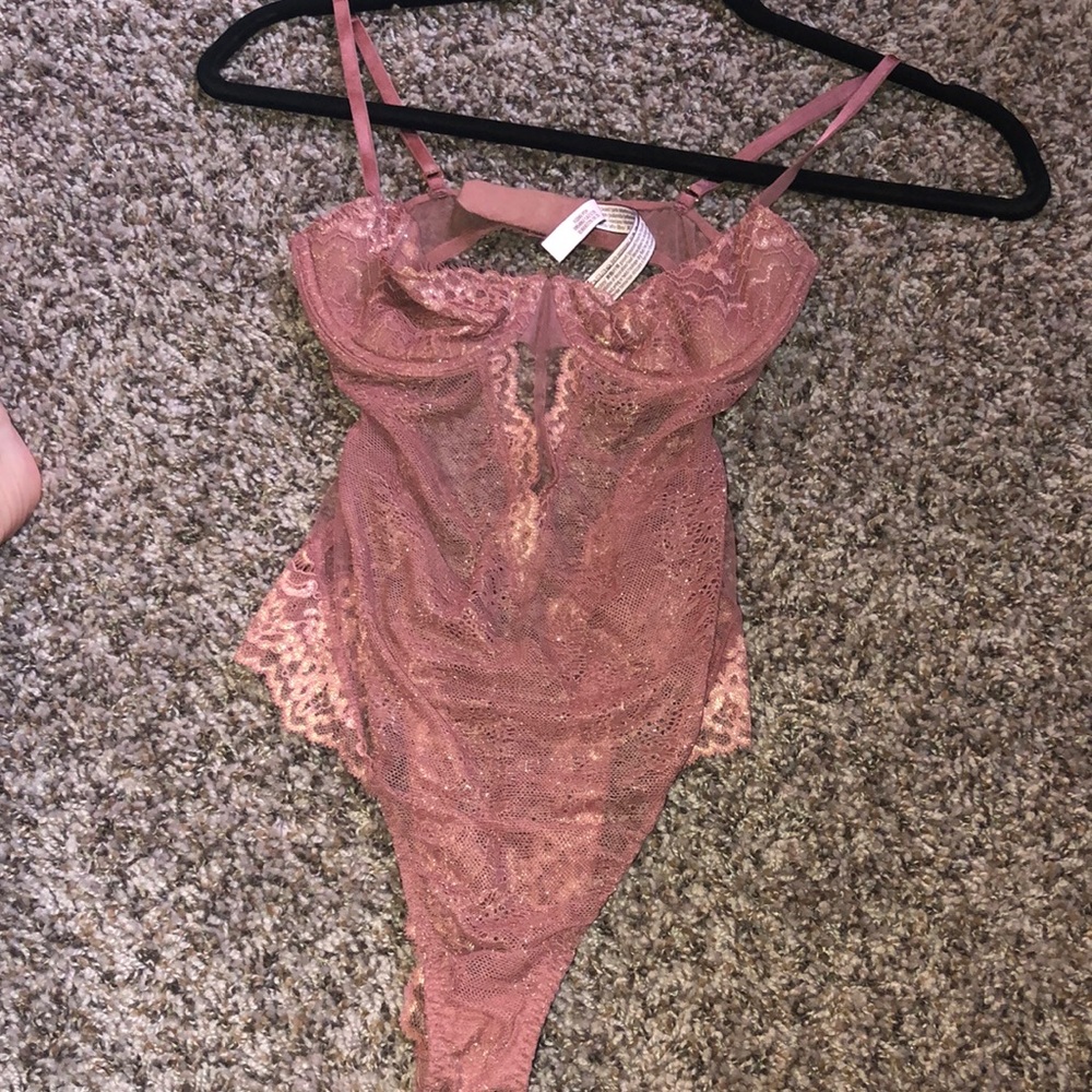 VS body suite